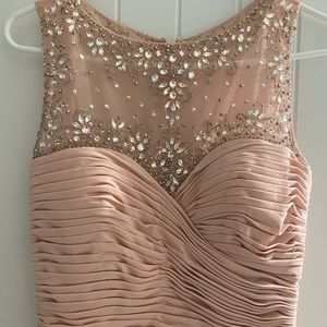 Women’s formal gown